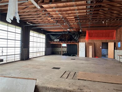 3328 Franklin St, Slatington, PA 18080 - photo 5