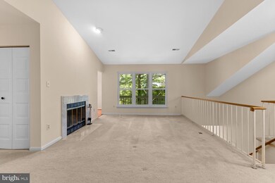 18050 Rolling Meadow Way, Olney, MD 20832 - photo 5