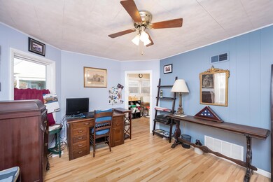 46 Campbell St-104