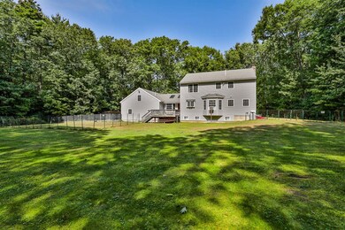 36 Pine St, Danville, NH 03819 - photo 4