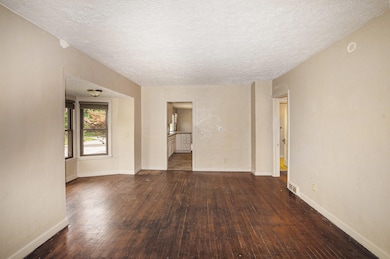 1346 Eureka St, Lansing, MI 48912 - photo 5