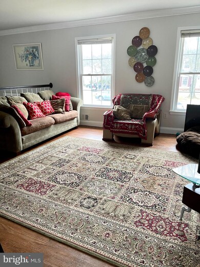 18905 Abbotsford Cir, Germantown, MD 20876 - photo 4