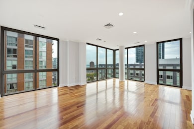 Gull's Cove unit 1220, Jersey City, NJ 07302 - photo 2