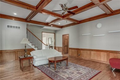 13925 W 76th Cir, Shawnee, KS 66216 - photo 4