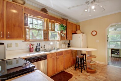 4302 Beverly Ave, Jacksonville, FL 32210 - photo 6