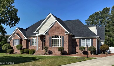 102 Whitby Ct, Jacksonville, NC 28540 - photo 2