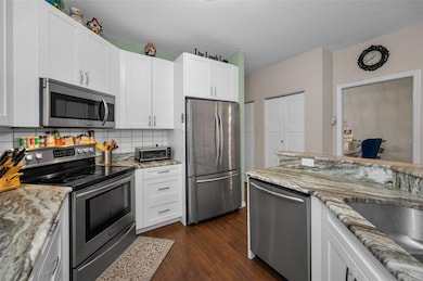 3103 Ellington Way, New Port Richey, FL 34655 - photo 7