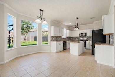 11810 Hueco Tanks Dr, Sugar Land, TX 77498 - photo 6