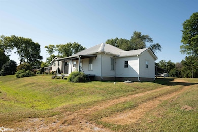 1275 Francis Sartory Rd, Warsaw, IL 62379 - photo 2