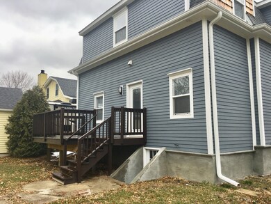 3 Division St, Algonquin, IL 60102 - photo 2