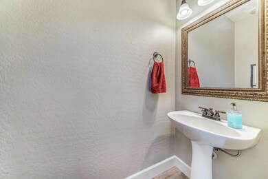 107-PowderRoom