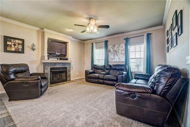 2228 Crooked Oak Dr, Shawnee, OK 74804 - photo 5