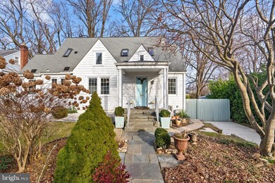 10813 Pearson St, Kensington, MD 20895 - photo 4