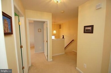 42579 Pelican Dr, Chantilly, VA 20152 - photo 4