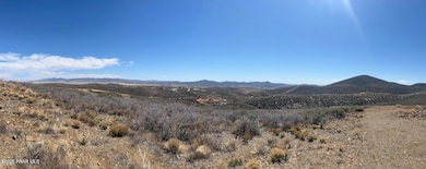 10651 E Prescott Dells Ranch Rd, Dewey-Humboldt, AZ 86327 - photo 3