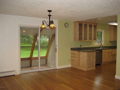 05-DiningRoom