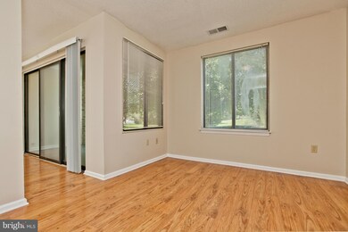 1020 Brinker Dr unit 102, Hagerstown, MD 21740 - photo 7