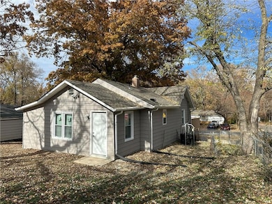 11335 E 13th St S, Independence, MO 64052 - photo 6