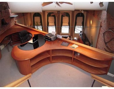 135 Main St unit 2, Northampton, MA 01060 - photo 6