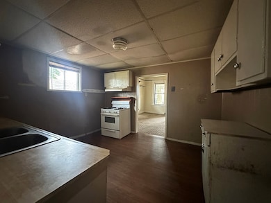 517 Spruce St, Ironton, OH 45638 - photo 6