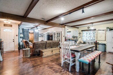 17804 Morningside Dr, Helotes, TX 78023 - photo 3