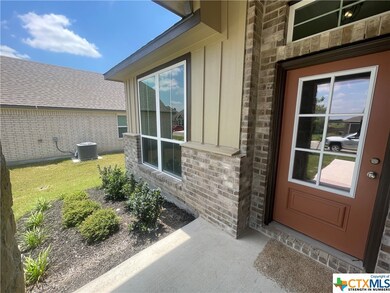 1728 Spence St, Temple, TX 76502 - photo 4