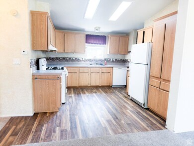 912 S West Redview Dr, Monroe, UT 84754 - photo 5