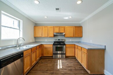 1041 Black St, Hurst, TX 76053 - photo 4