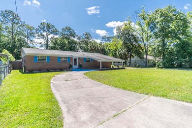 1115 Pangola Dr, Jacksonville, FL 32205 - photo 2