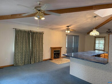 395 Lakeview Cir, Louisa, VA 23093 - photo 7