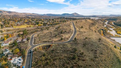 00 Pristine Dr unit Lot 40, Klamath Falls, OR 97601 - photo 2