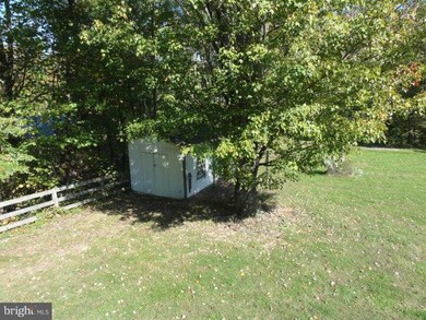 827 Keystone Rd, Stanley, VA 22851 - photo 4