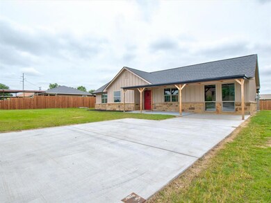 3207 Tumbleweed Ln, Granbury, TX 76049 - photo 4