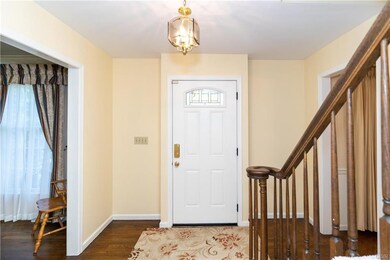 5281 Hanover Dr, Allentown, PA 18106 - photo 6