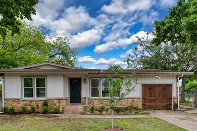 500 E Ellen Ave, Hurst, TX 76053 - photo 2