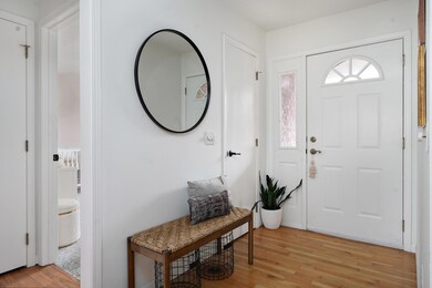 305 N Laurel Ln-5
