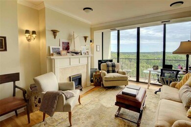 Colony House unit 1015, Atlanta, GA 30309 - photo 5