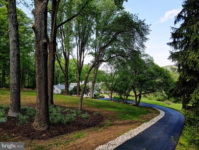 535 Garrison Forest Rd, Owings Mills, MD 21117 - photo 2