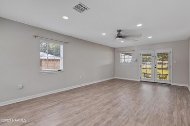 11024 Rena Ave-4