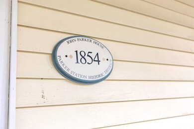 8 Parker Station Rd, Goffstown, NH 03045 - photo 5