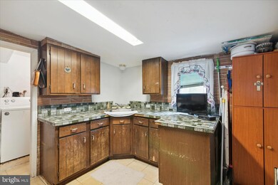 4617 Emery St, Philadelphia, PA 19137 - photo 7