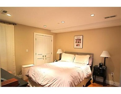 66 Salem St unit SREET, Boston, MA 02113 - photo 7