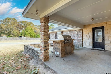 2906 Vz Cr 4923, Ben Wheeler, TX 75754 - photo 6