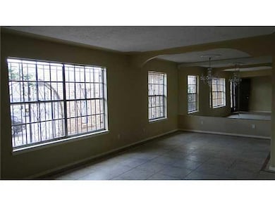 10852 Sombra Verde Dr, El Paso, TX 79935 - photo 2