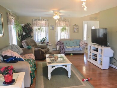 11 Oakland St, Saco, ME 04072 - photo 7