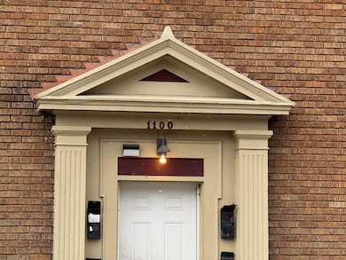 1100 Valley Dr, Racine, WI 53403 - photo 2