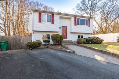 53 Rice St, Warwick, RI 02886 - photo 3