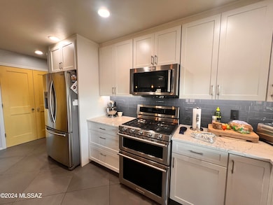 7600 N Sonoma Way, Tucson, AZ 85743 - photo 6