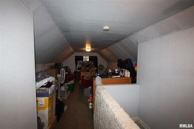 1803 Bridge Ave, Davenport, IA 52803 - photo 3