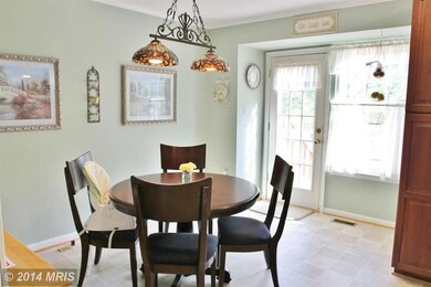 13929 Baton Rouge Ct, Centreville, VA 20121 - photo 5